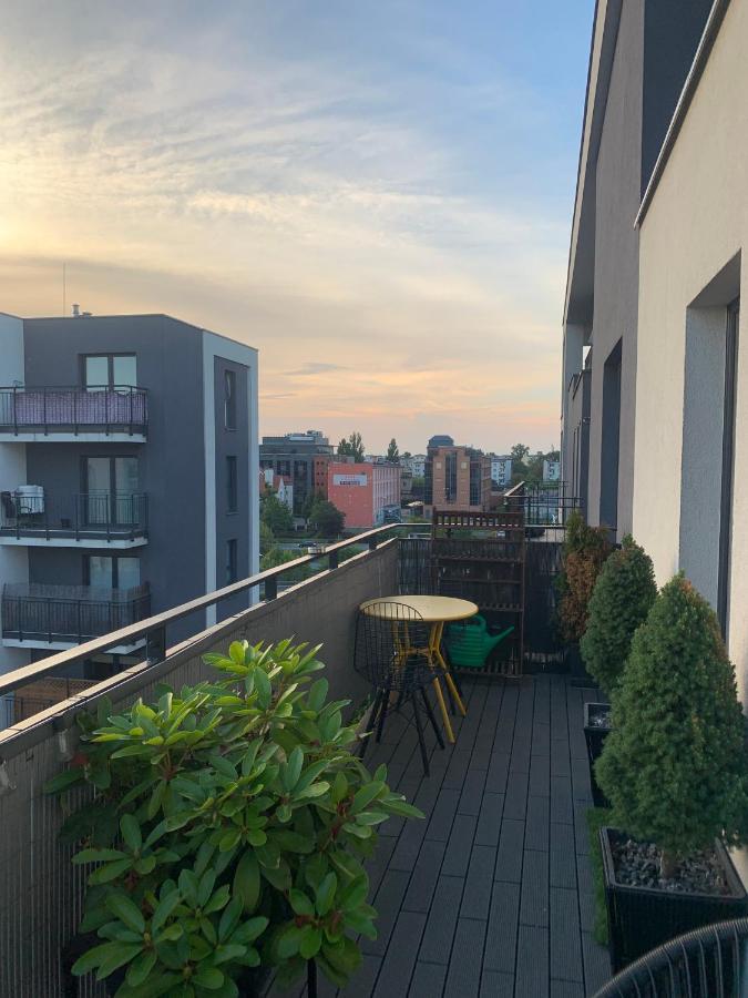 Апартаменти Two-Levels Penthouse With A Garden In The City Center Лодзь Екстер'єр фото