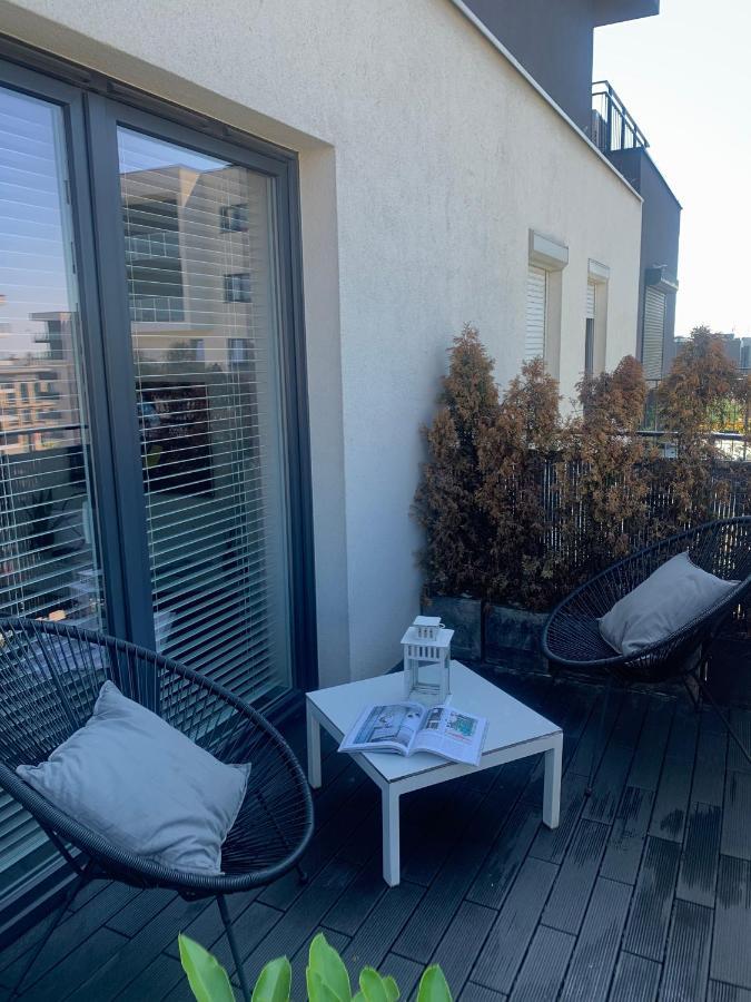 Апартаменти Two-Levels Penthouse With A Garden In The City Center Лодзь Екстер'єр фото